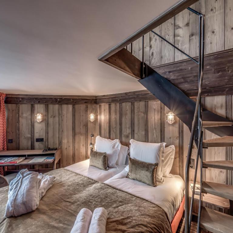 Hotel & Spa Le Val d'Isère - Chambre Quadruple en Duplex - 4