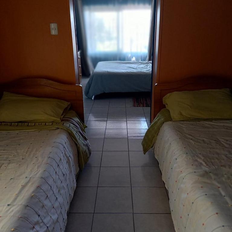 Hostal Maison de la Mer - Quadruple Room - 4