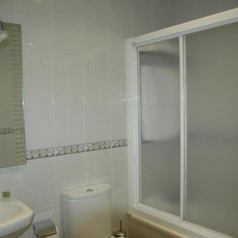 Apartamentos Turisticos Vilagarcía- Rio Ulla - Apartamento con balcón - 5