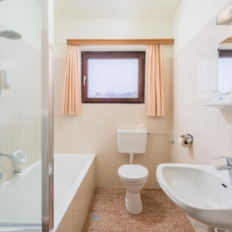 Ferienhotel Knollhof - Doppelzimmer - 4