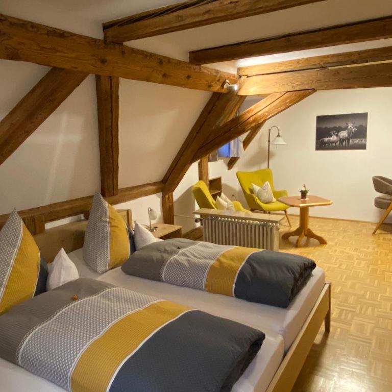 Gasthof - Pension - Adler - Großes Doppelzimmer - 3