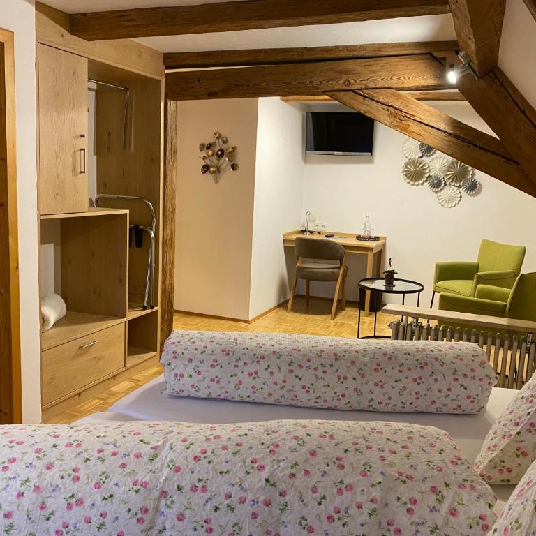 Gasthof - Pension - Adler - Großes Doppelzimmer - 3