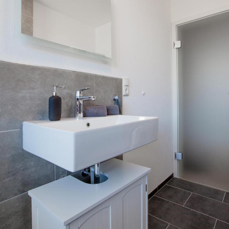 Ferienwohnung zum Traumblick - Apartment mit 1 Schlafzimmer - 4
