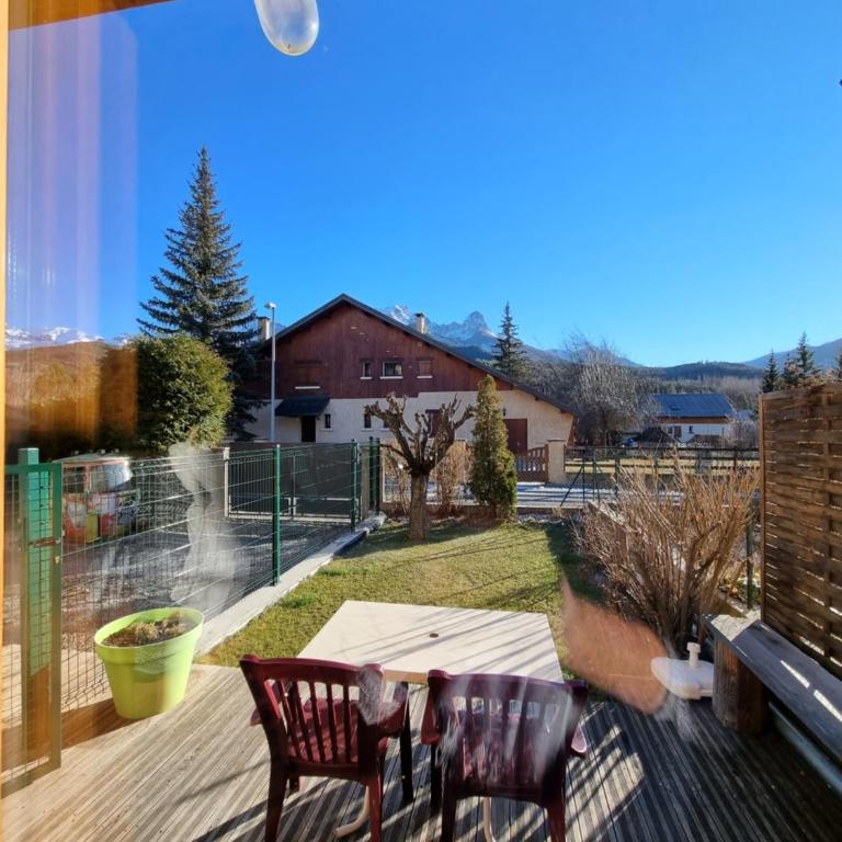 Maison + jardin vue sur les montagnes - Haus mit 1 Schlafzimmer - 1