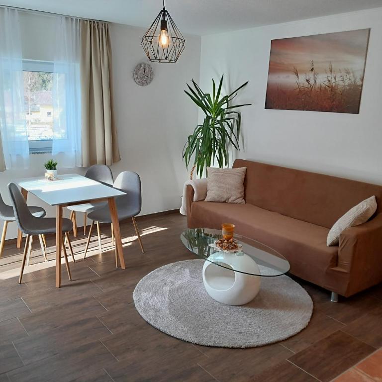 Appartements Schusser - Apartment mit 1 Schlafzimmer (2 Erwachsene + 1 Kind) - 1