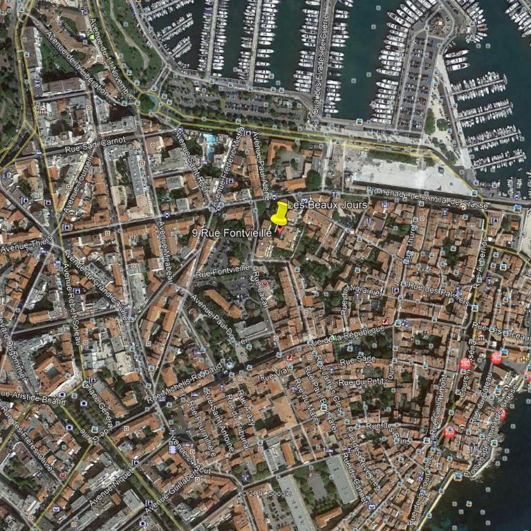 2 pièces climatisé avec balcon dans le vieil Antibes, résidence avec ascenseur - Apartment with Balcony - 23