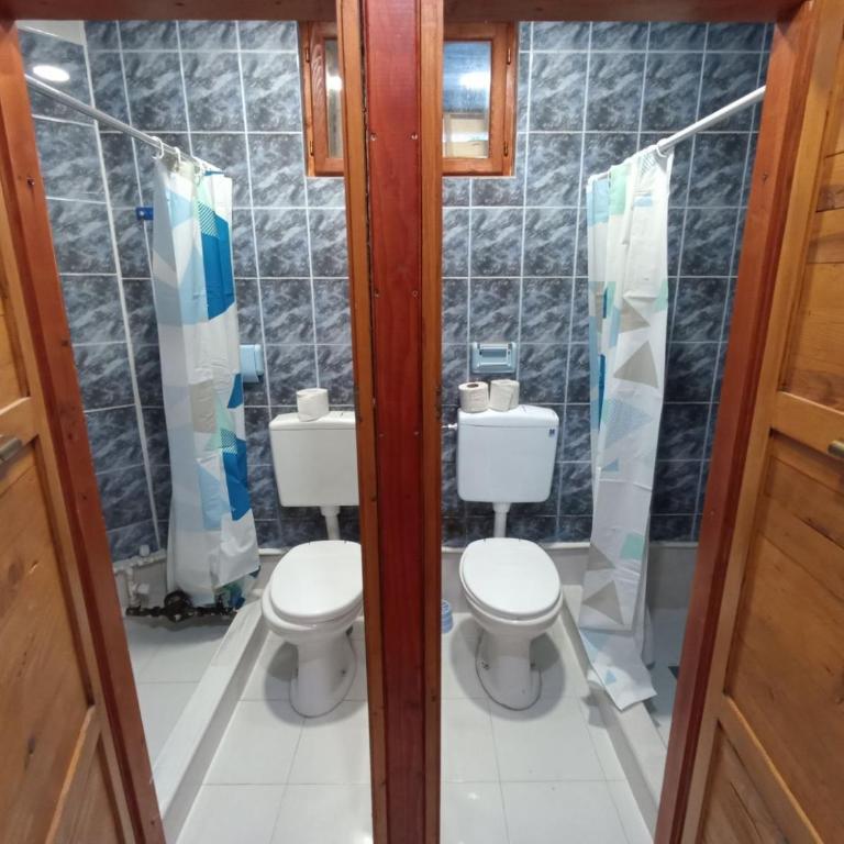 Apartments & Rooms Vitko - Twin Room with Shared Bathroom - 11