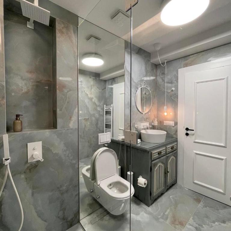 ConnectIN Apartments - Deluxe Queen Studio - 4