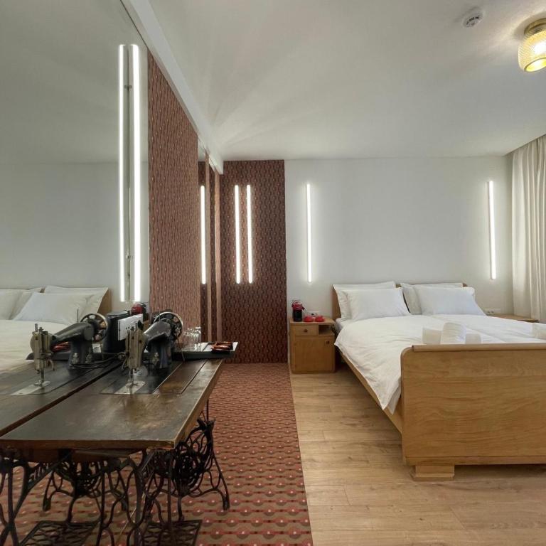 ConnectIN Apartments - Deluxe Queen Studio - 3