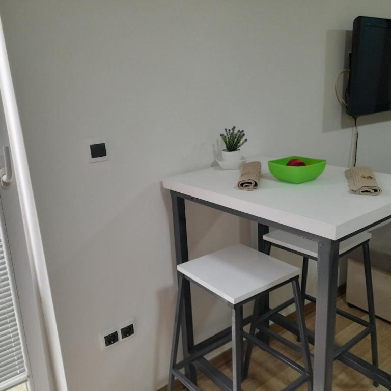 Sleep and drive No2 - One-Bedroom Apartment - 34