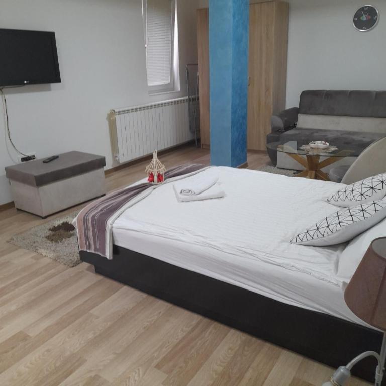 Sleep and drive No2 - One-Bedroom Apartment - 34