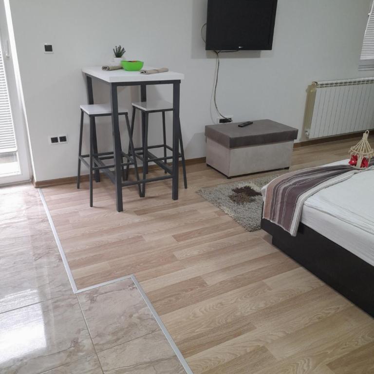 Sleep and drive No2 - One-Bedroom Apartment - 21
