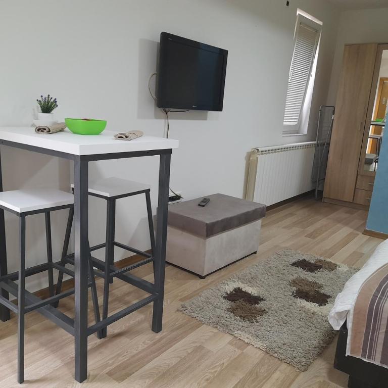 Sleep and drive No2 - One-Bedroom Apartment - 20