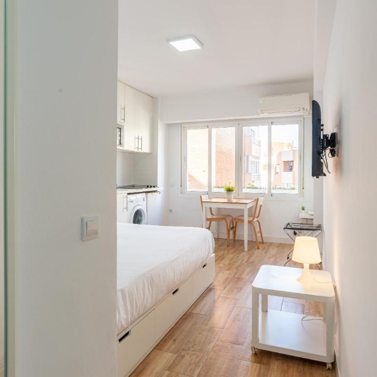 LU&CIA Malagueta 7 - Apartamento de 1 dormitorio - 2