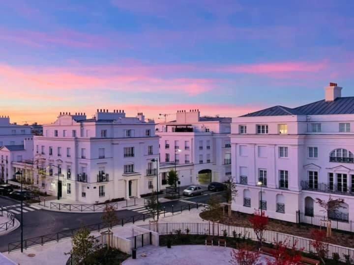 ***Suite Régence * 5min Disney & Shopping * NEW*** - Appartement 2 Chambres - 23