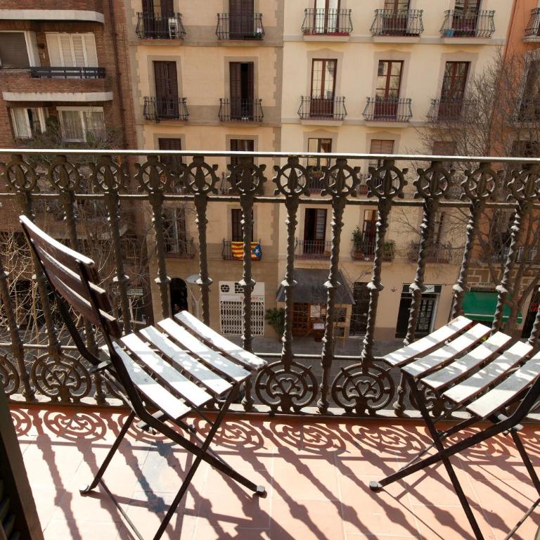 Enjoy Apartments Sofia - Three-Bedroom Apartment with Balcony - 22