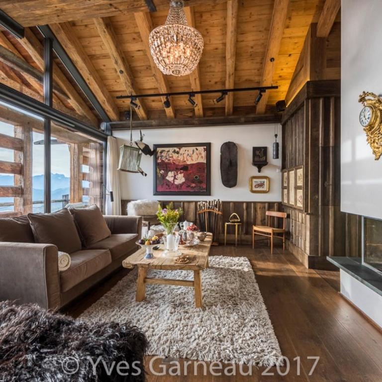 Artsy Luxurious Ski-In-Out-Chalet - Chalet - 1