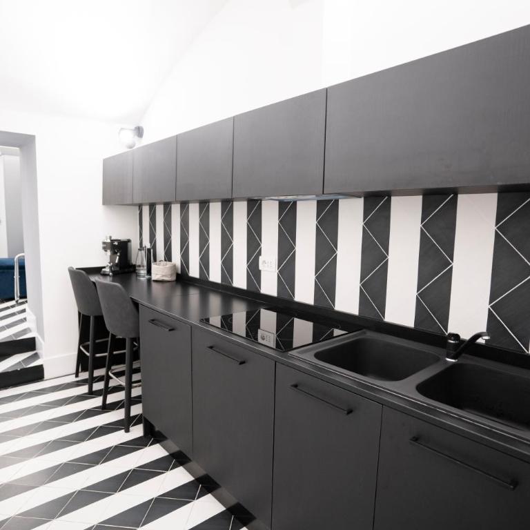 Suite Pulcinella- LP Suite in Naples Hystorical Center - Superior Suite - 9