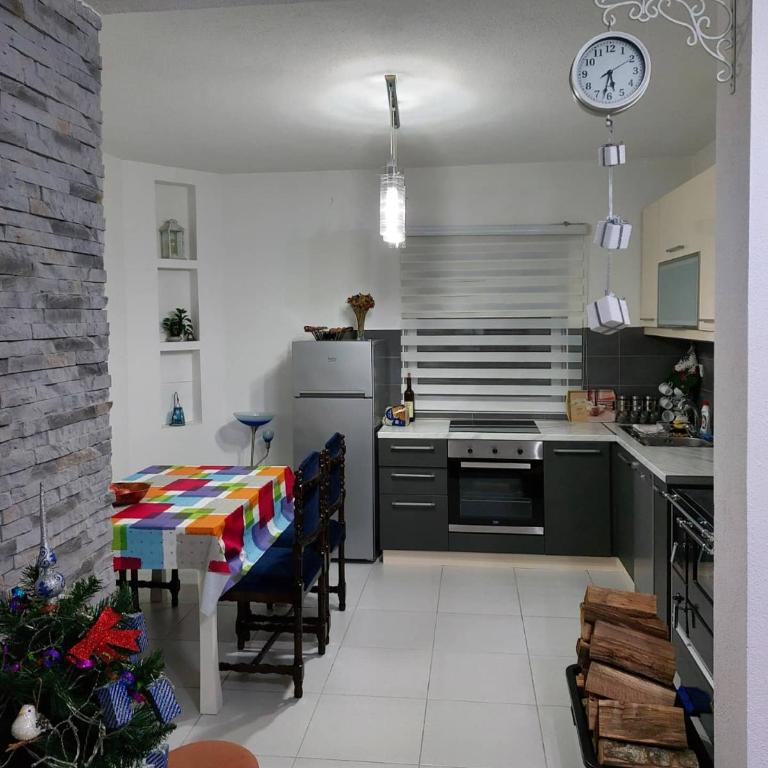 Guest house Vlahovic - Gradska Kuća sa 2 Spavaće Sobe - 8