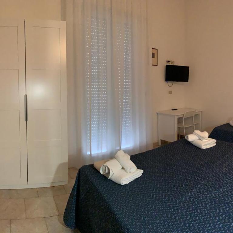 Hotel Marylise - Camera Tripla - 1