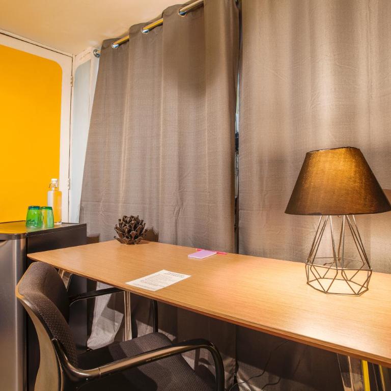 Nomadier Experience Mexico City Condesa - Deluxe Double Room with Shower - 15
