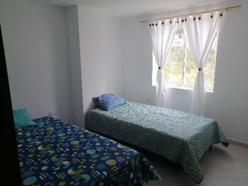 Hermoso apartamento familiar con parqueadero privado - Apartamento de 3 dormitorios - 5