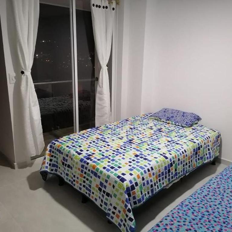 Hermoso apartamento familiar con parqueadero privado - Apartamento de 3 dormitorios - 6