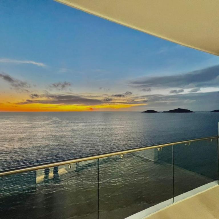 Sunset View Malecón 1404 Vista panoramica al mar - One-Bedroom Apartment - 10