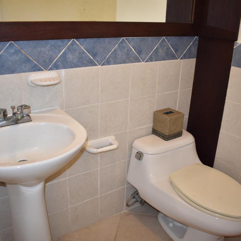 Exclusivo departamento frente al mar en Same, Casa Blanca - Three-Bedroom Apartment - 34