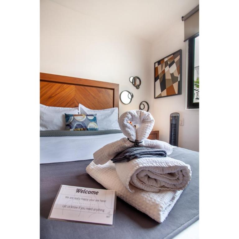 Nomadier Experience Mexico City Condesa - Double Room with Garden View - 17