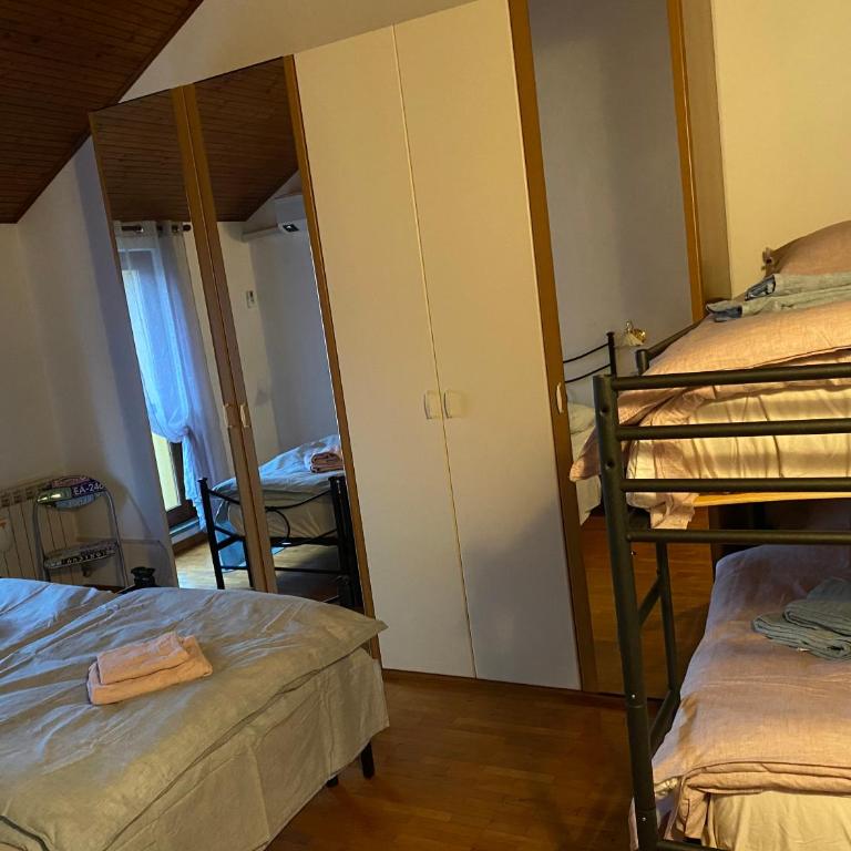 Casa Elvy Al Lago - Appartamento con 3 Camere da Letto - 9