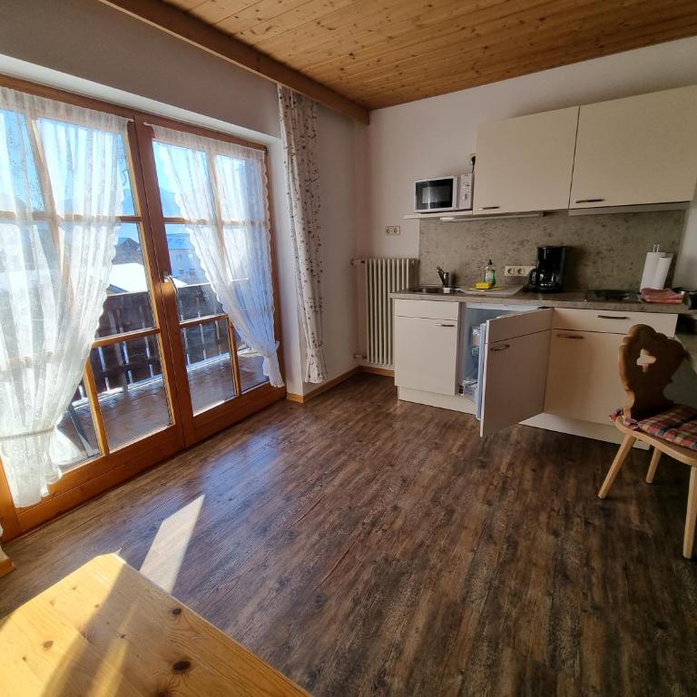 Ferienwohnungen am Buchbrunnen - Apartment 3 - 7