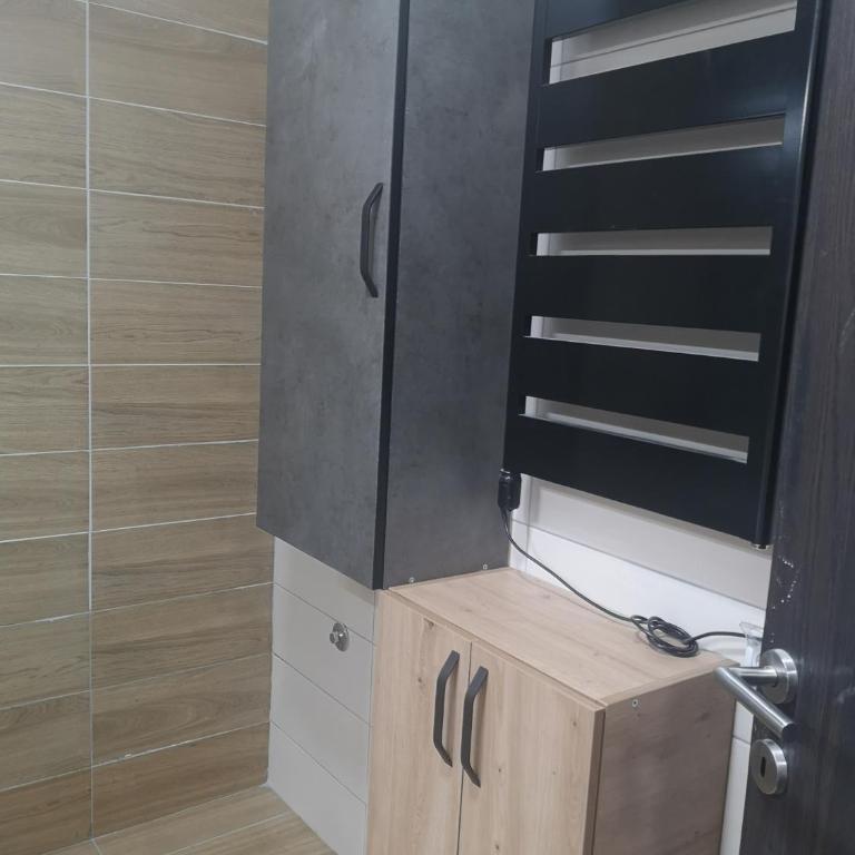 Beli Vuk - Standardni Studio - 18