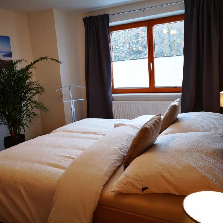 Ferienwohnungen BERGfeeling - Apartment mit 2 Schlafzimmern - 32
