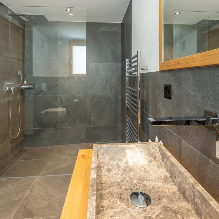Luxury Residence Colosseo Zermatt - Apartamento con vistas a las montañas - 5