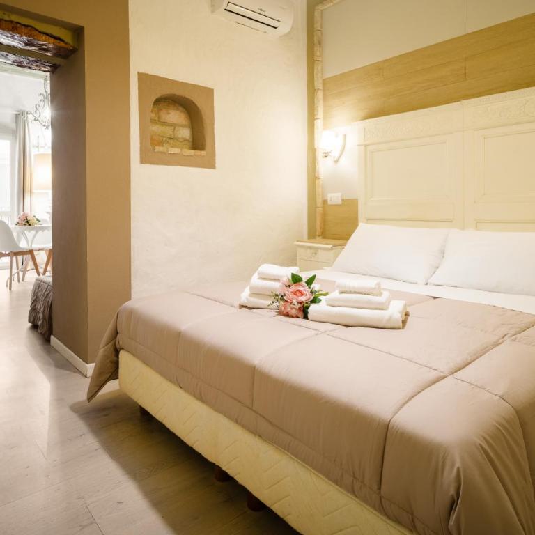 Oisife Apartments - Standard Studio - 4