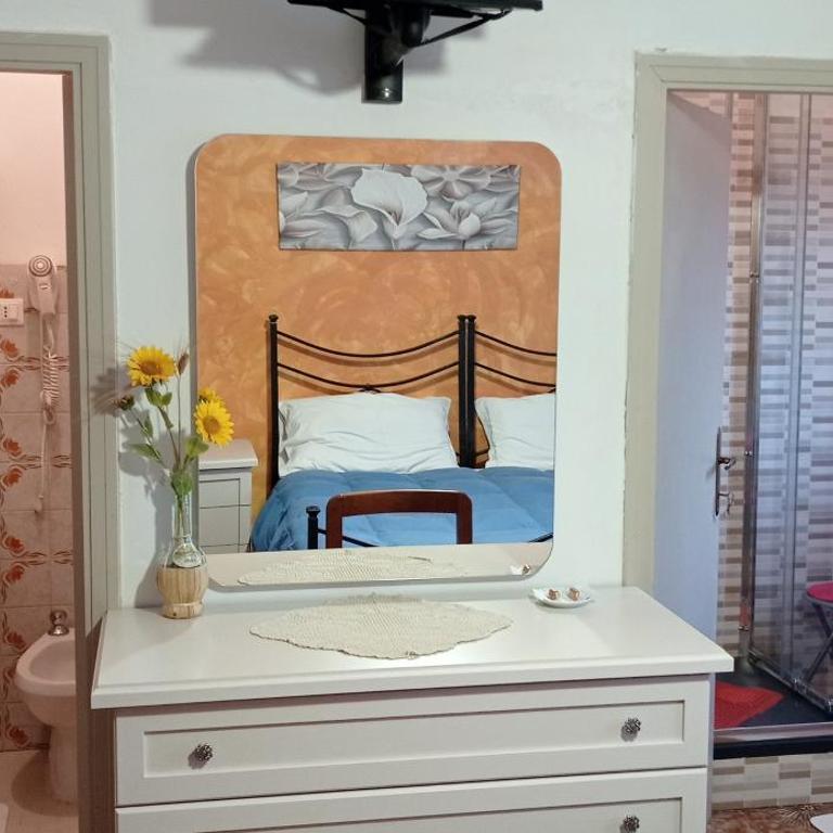 La Piccola Siesta b&b - Camera Tripla - 1