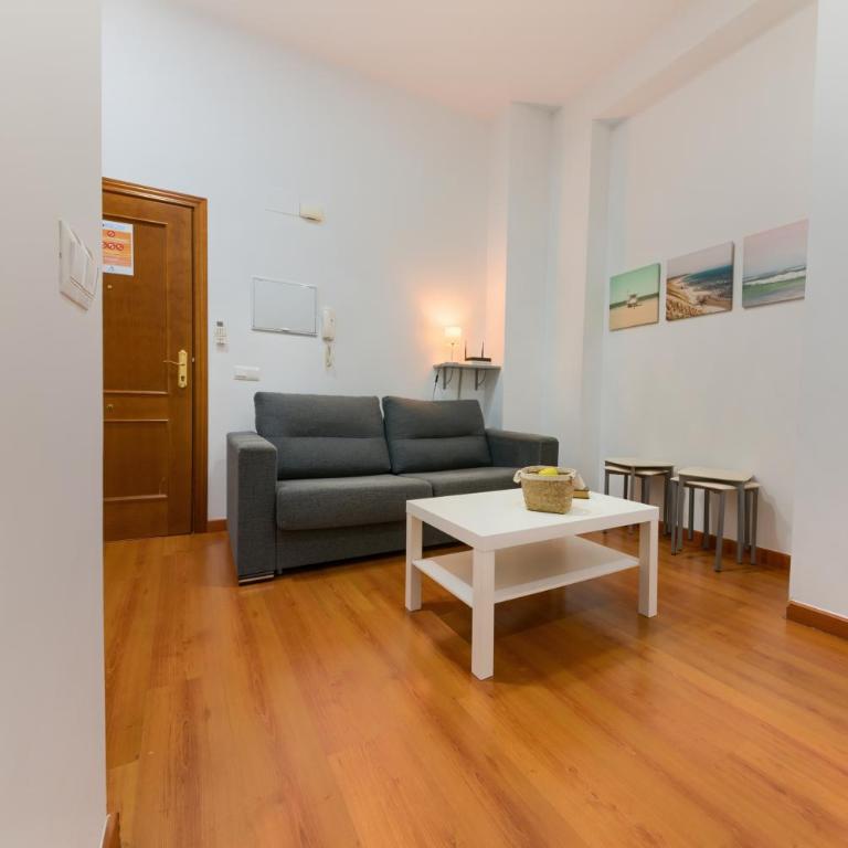 Holidays2Malaga Carreteria 97 Loft High Speed WIFI - Estudio con sofá cama - 15