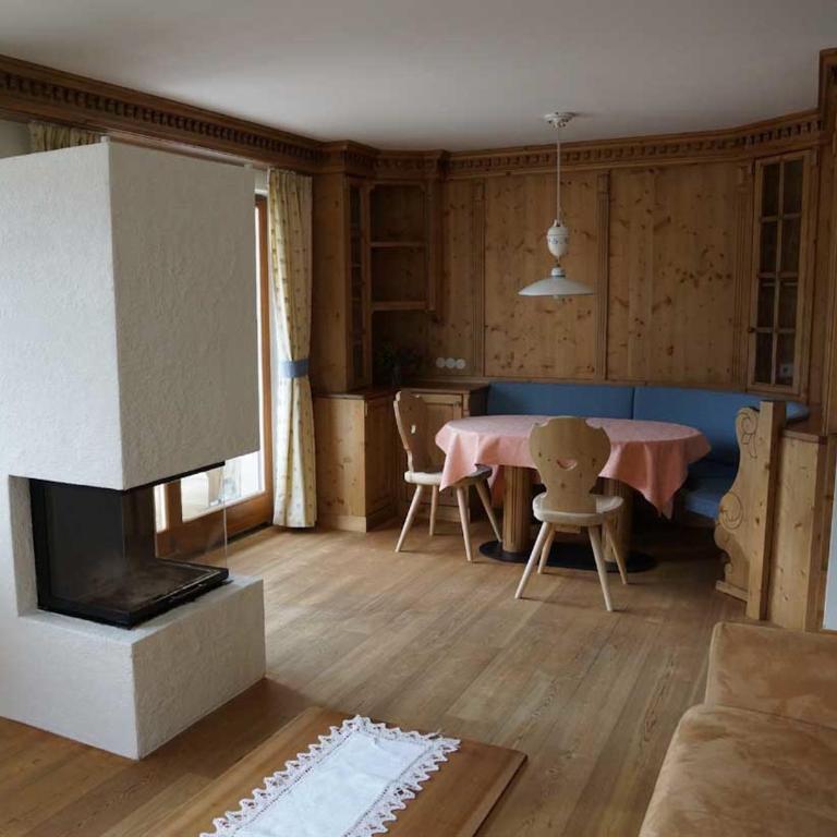 Family and Wellness Residence Ciasa Antersies - Superior Apartment mit 2 Schlafzimmern und Balkon - 2