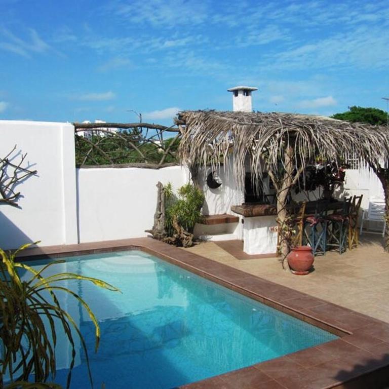 Casa Playas # 1 - Five-Bedroom House - 9