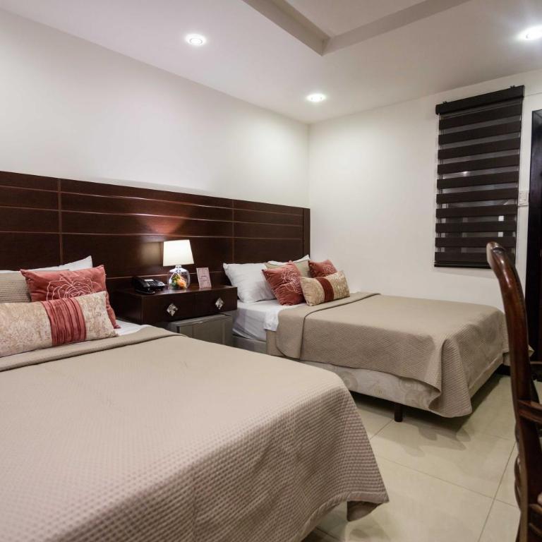 Casa Lolita Hotel-Boutique - Twin Room with Private Bathroom - 4