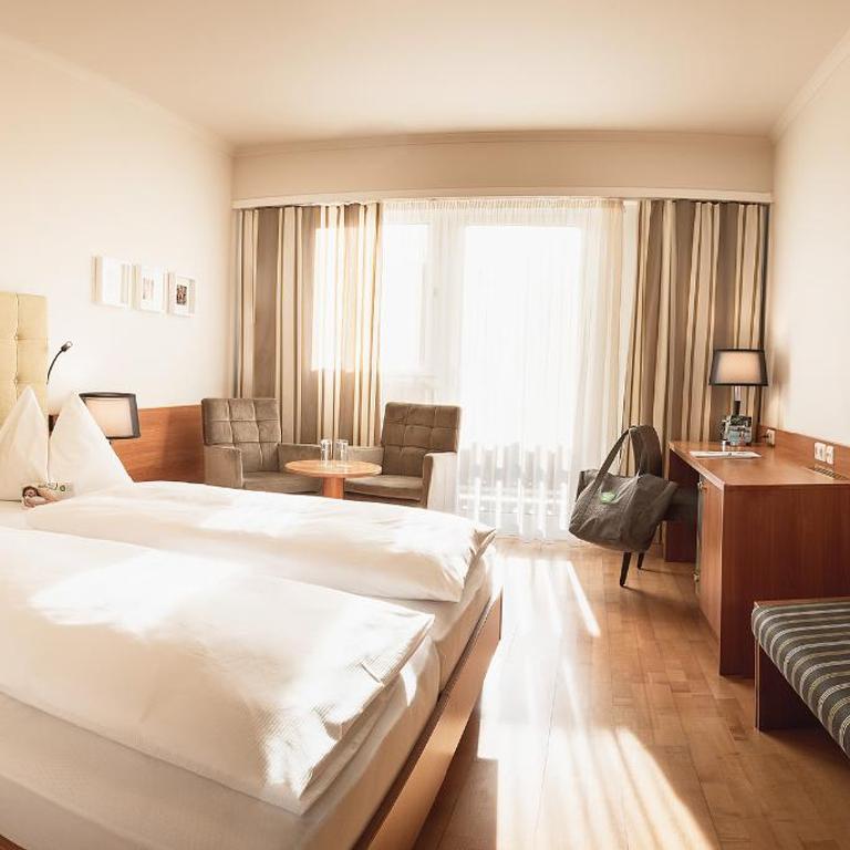 Vulkanlandhotel Legenstein - Chambre Double Supérieure avec Balcon - 3