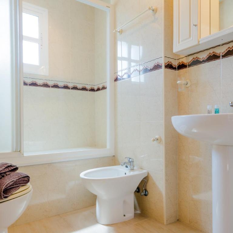 Apartamentos Rotonda - Apartamento de 3 dormitorios - 4