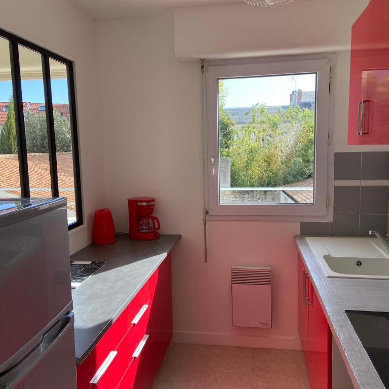 Centre-ville au calme grand T2 avec terrasse - Appartement 1 Chambre - 9