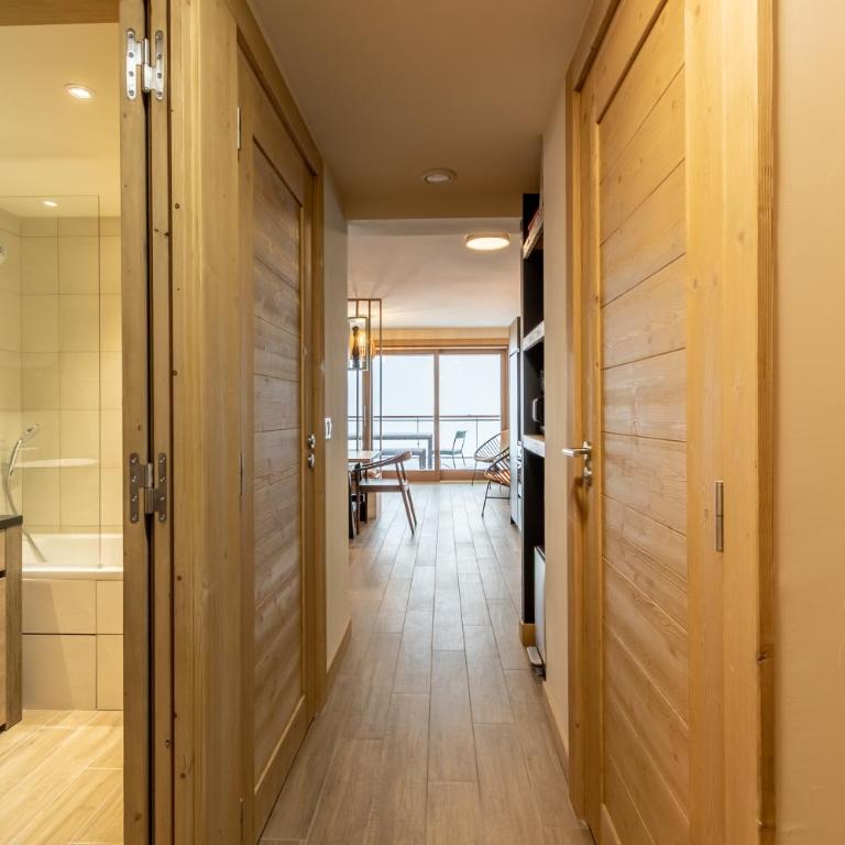 Les ARCS 1600 - SKI AUX PIEDS - MAGNIFIQUE DUPLEX 12 PERSONNES - Appartement - 14