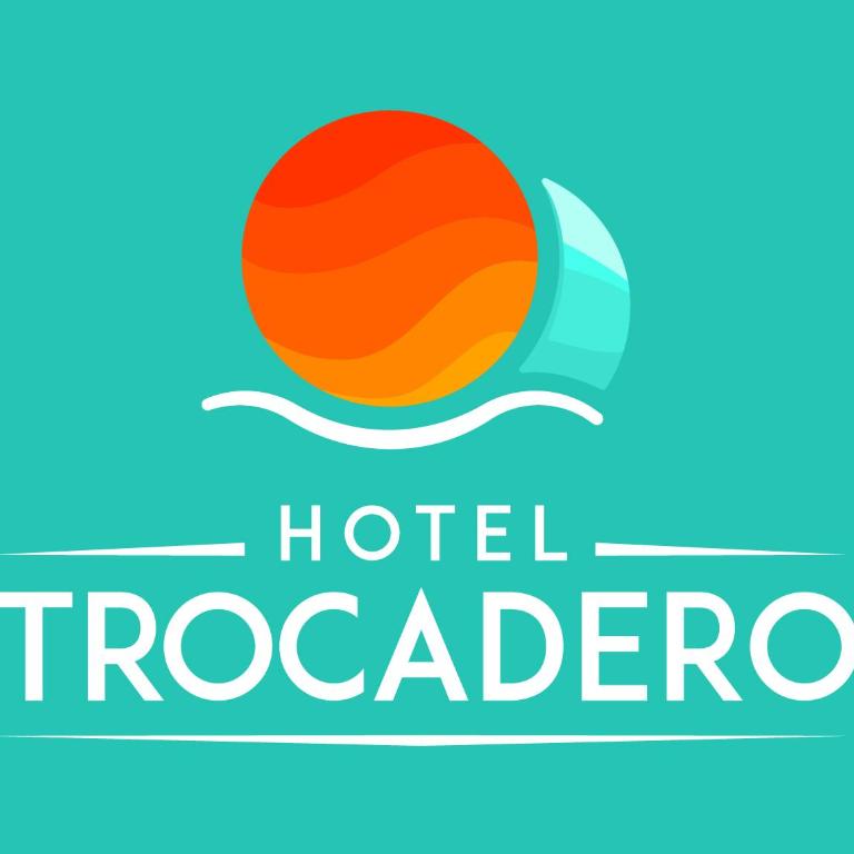 Hotel Trocadero - Family Suite - 3