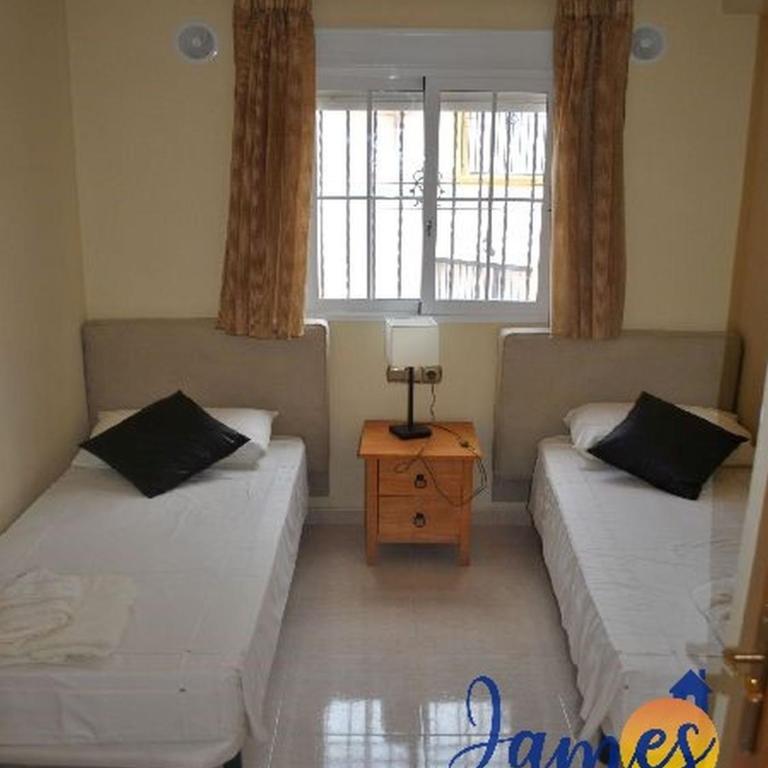 Playa Golf Quad House with Communal Pool Calle Castillo de San Roque P231 - Apartamento de 3 dormitorios - 18