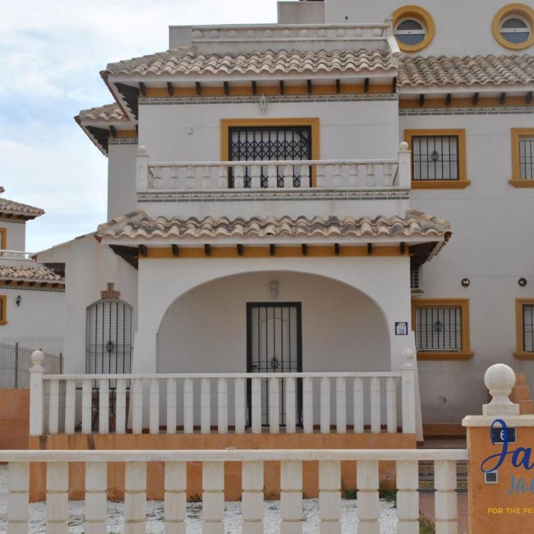 Playa Golf Quad House with Communal Pool Calle Castillo de San Roque P231 - Apartamento de 3 dormitorios - 12