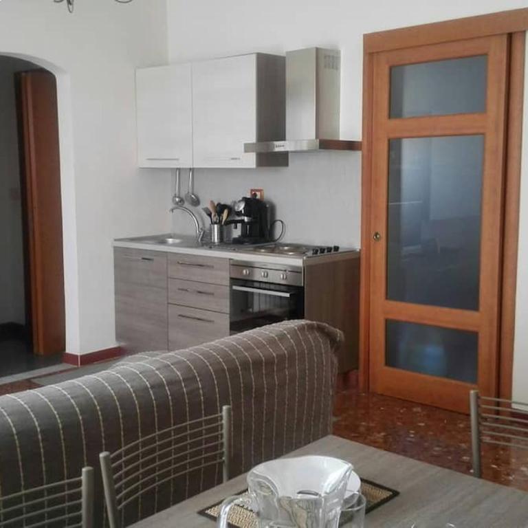 La casa di Ester - Appartamento con 2 Camere da Letto - 1