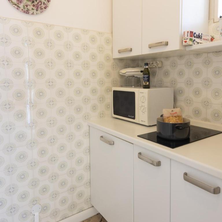 CASA ISA - Appartamento con 2 Camere da Letto - 26